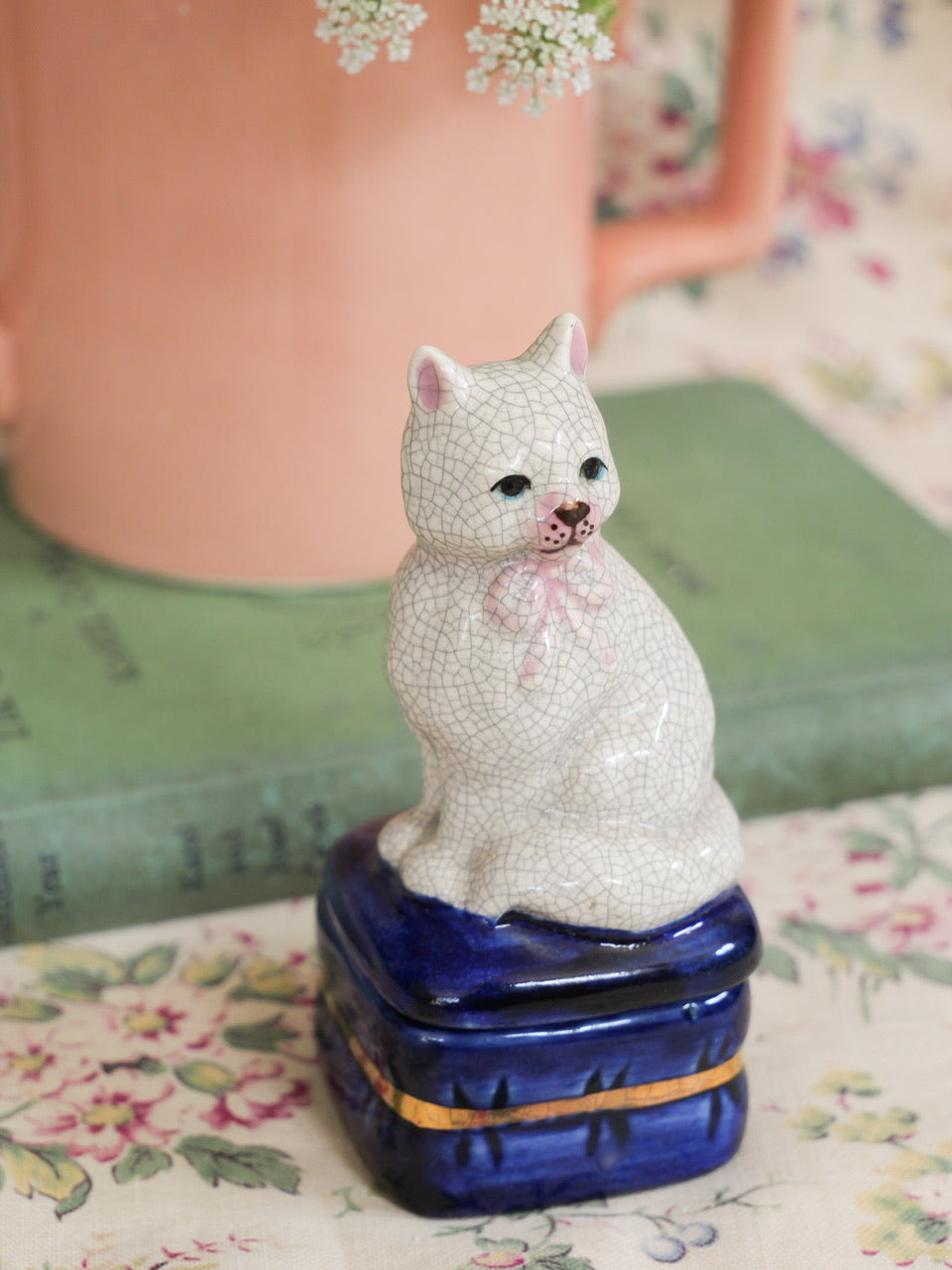 19th Century White Kitty Trinket Box