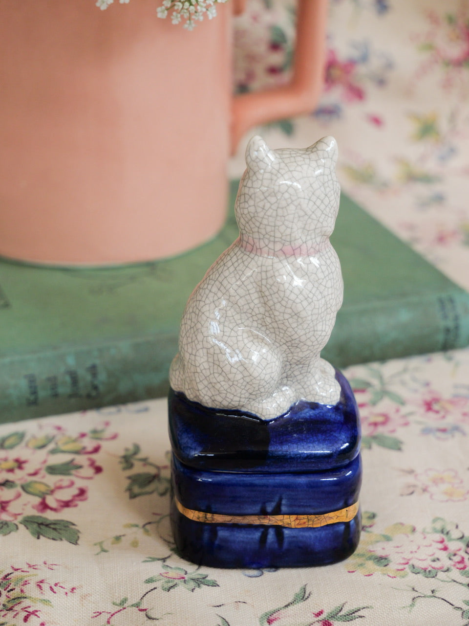 19th Century White Kitty Trinket Box