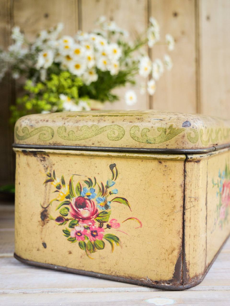 Vintage Rustic Floral Tin