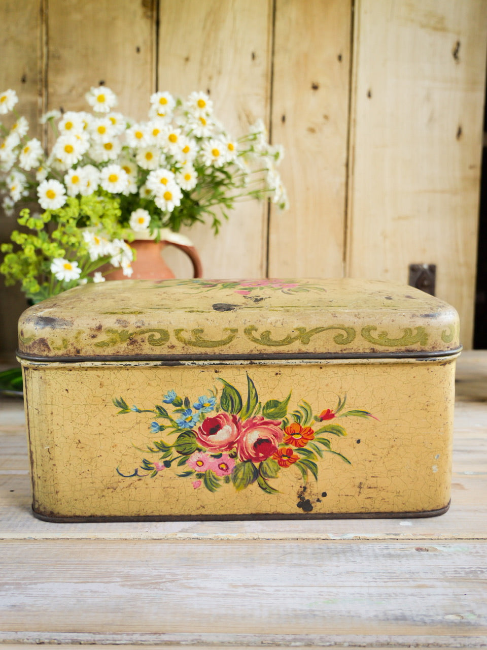 Vintage Rustic Floral Tin