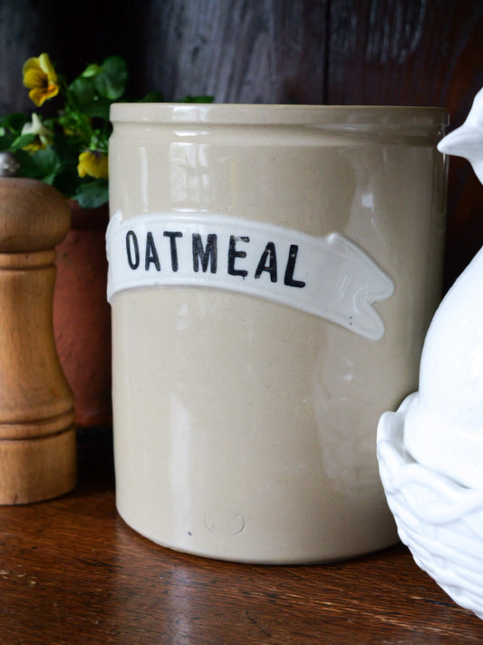 Victorian ‘Oatmeal’ Storage Pot