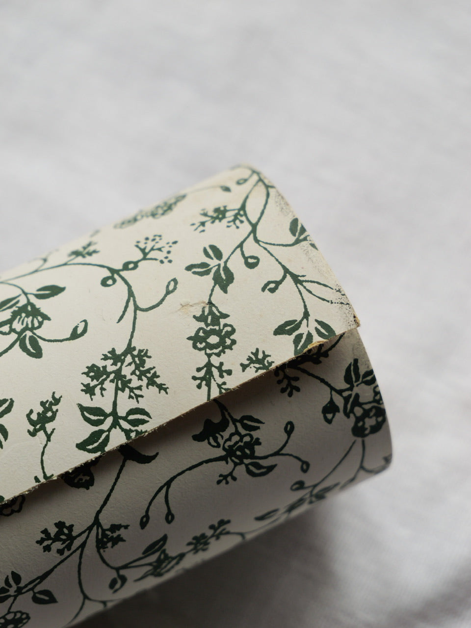 Vintage Laura Ashley Wallpaper Roll - Single