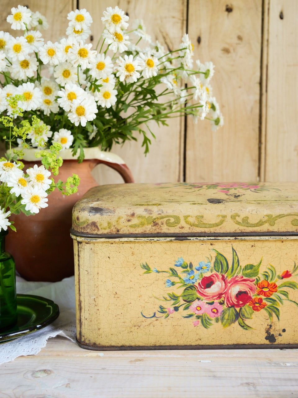 Vintage Rustic Floral Tin